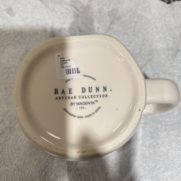 NWOT Rae Dunn Coffee Cup with the words, “Hot Mess” in black letters - Picture 3 of 3